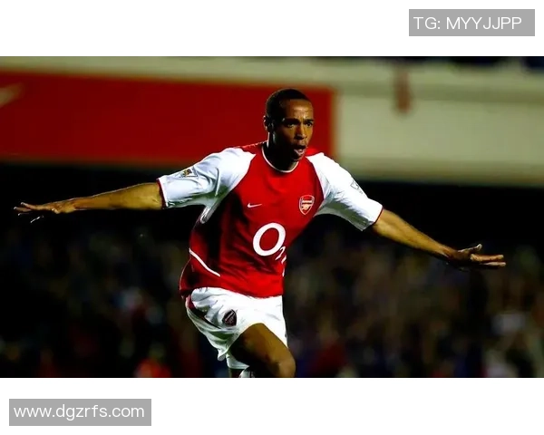 中国足球历届传奇球星盘点 从早期崭露头角到现代崛起的代表人物