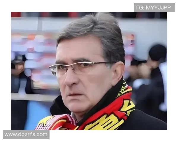 足球球星经典衬衫收藏展示引领球迷时尚潮流 足球球星经典衬衫收藏展示引领球迷时尚潮流