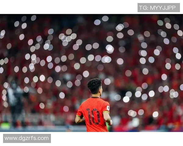 十大最惨国足球星排名解析 他们的职业生涯为何如此坎坷